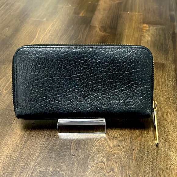 Low start-Burberry Heritage Grain Large Ziggy Zip Around Wallet - Picture 8 of 8